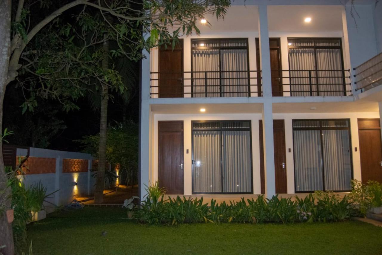 Golden Ray Villa Anuradhapura Exterior photo