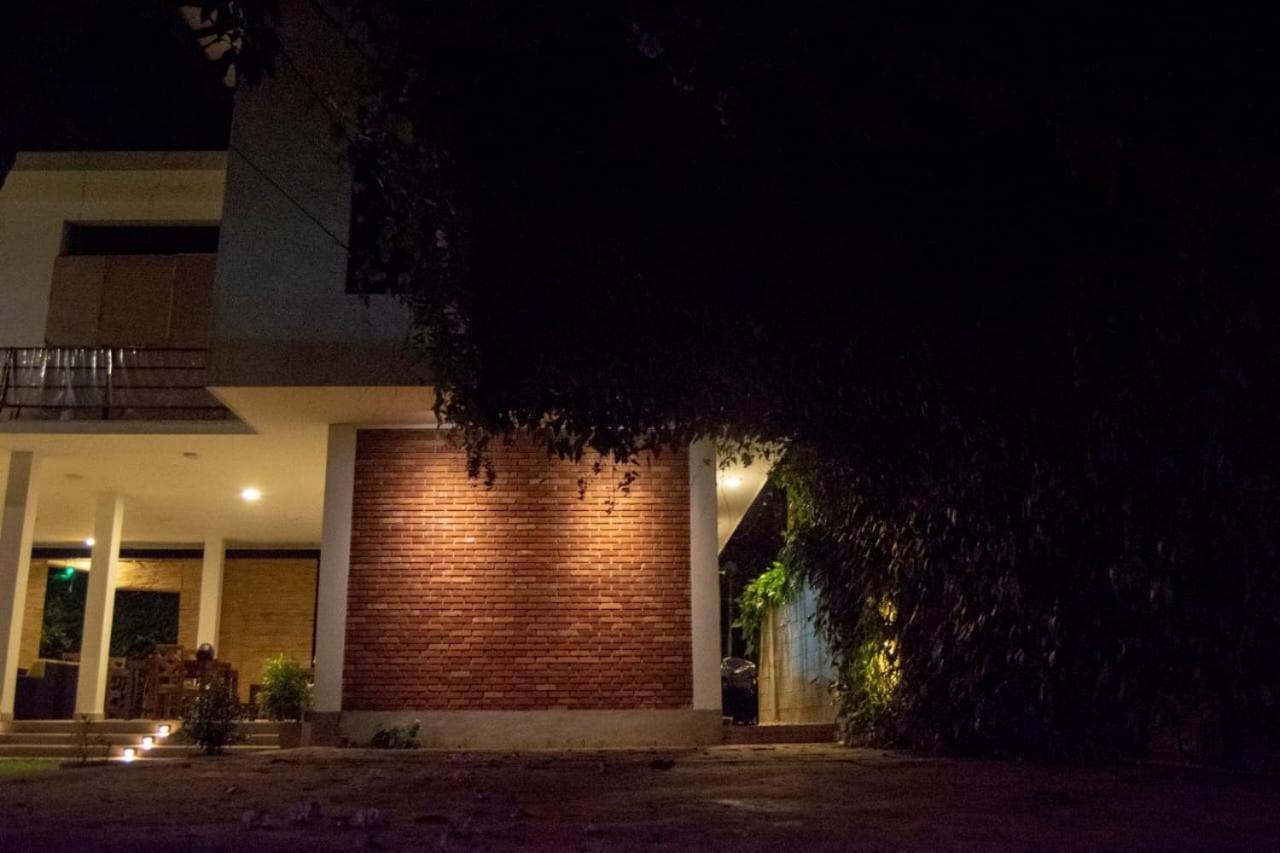 Golden Ray Villa Anuradhapura Exterior photo